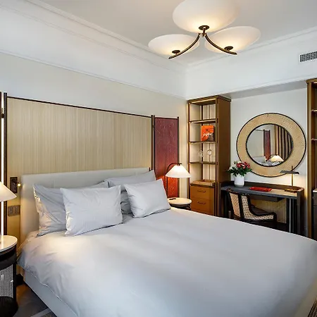 Small Luxury Ambassador Hotel 4*