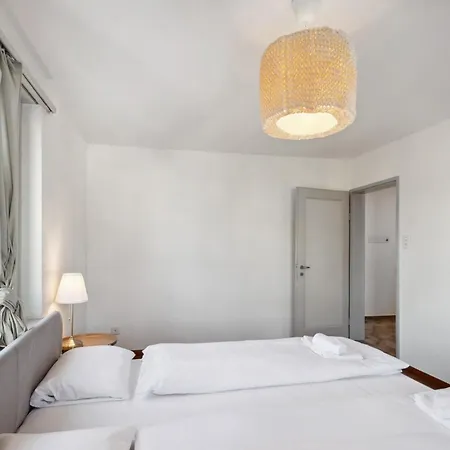 Apartment Altwiesenstrasse 144