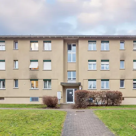 Apartment Affordable Comfort In Zurich