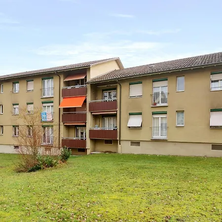 Cozy 2 Bedroom In