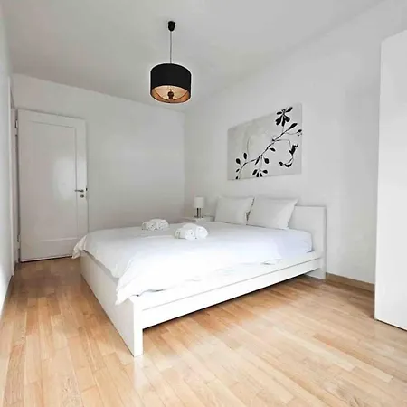 Apartment Delta - Baumackerstrasse - Self Check-in Zurich