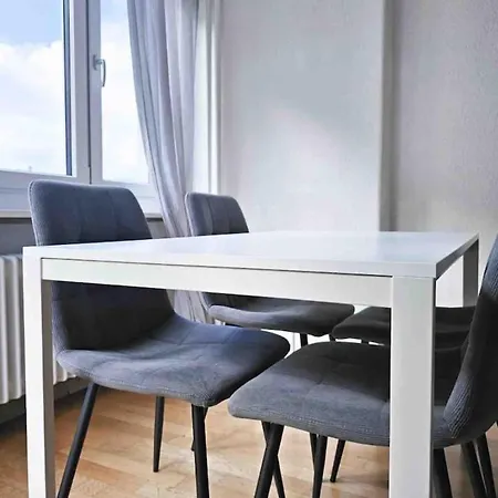 Delta - Baumackerstrasse - Self Check-in Apartment