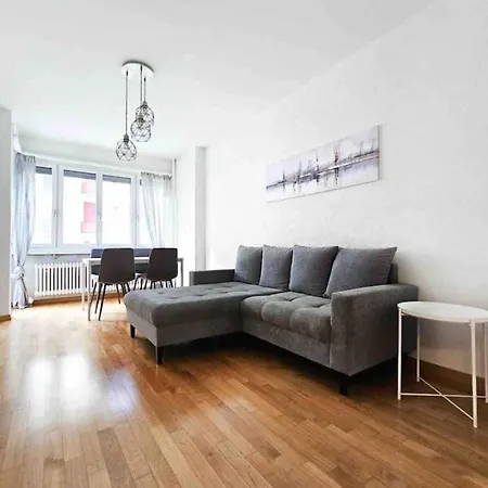 Delta - Baumackerstrasse - Self Check-in Apartment *