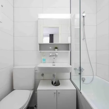 Urban Oasis With Queen Bed And View Be-28 Zurich