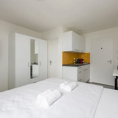 Apartment Downtown Deluxe With Queen Bed Be-55 Zurich