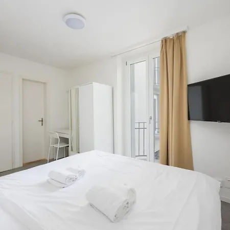Apartment Urban Oasis With Queen Bed And View Be-19 *