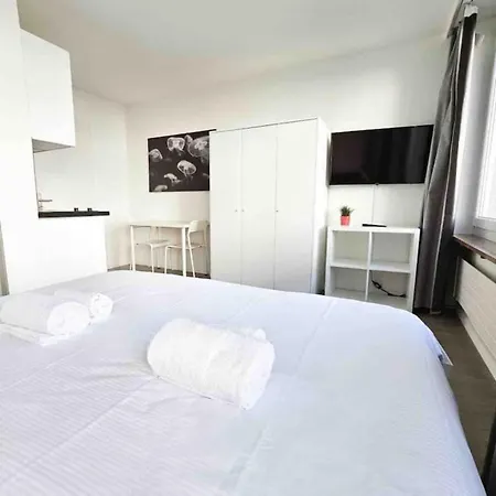 Downtown Deluxe With Queen Bed Be-25 Zurich