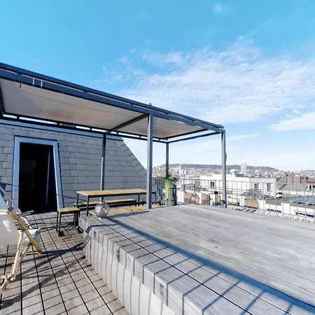 Urban Rooftop Getaway Apartment Zürich