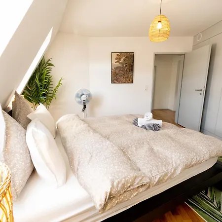 Urban Rooftop Getaway * Zürich