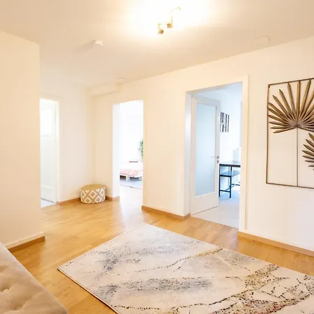 Apartment Zuerich: Live The City Vibe! *