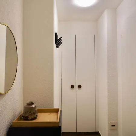 Swiss - 2 Bedroom Close To Eth Apartment *