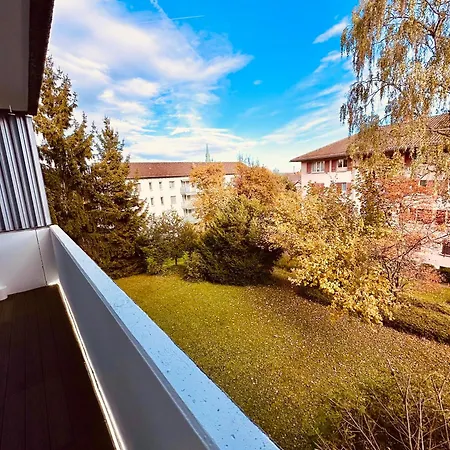 Apartment Modern With Air Condition & Balcony *