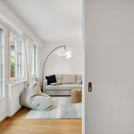 Muenstergasse Old Town Apartment *