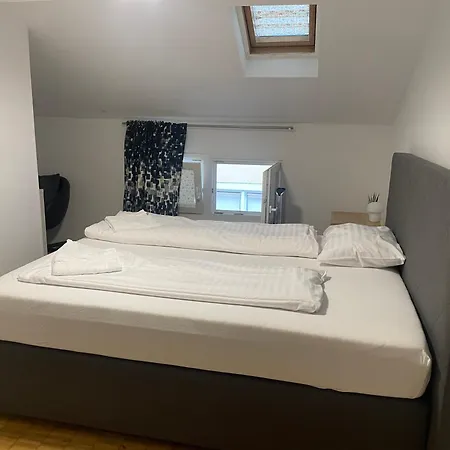 Rosa Apartment Zuerich City Apartment