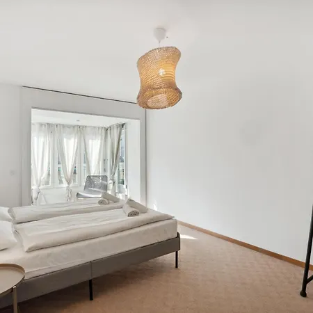 Apartment Spacious Hoting *