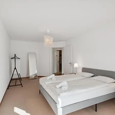 Spacious Hoting Apartment *