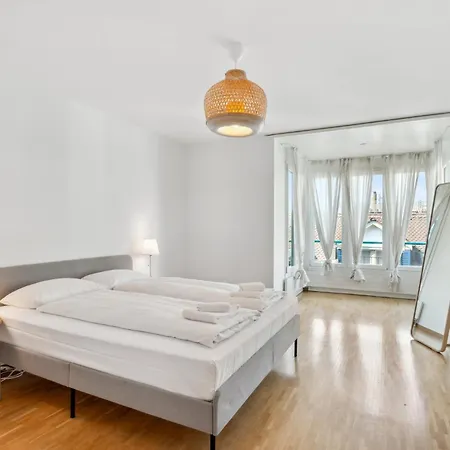 Spacious Hoting Apartment