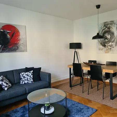 Apartment 2 Bedroom - Kingsize Bett - Garten - Parken - Kueche *