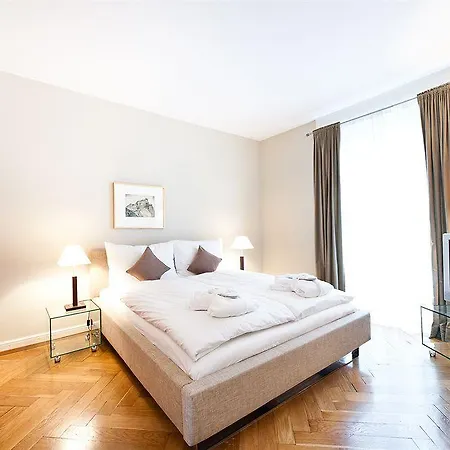 Jenatsch Apartment *