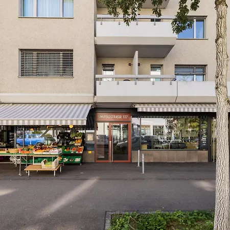 Apartment Ema House Serviced Aussersihl *