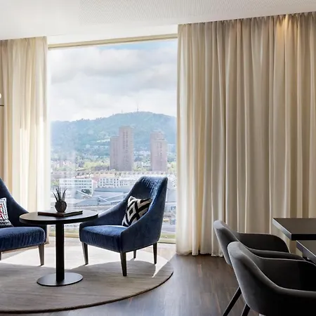 Renaissance Tower 5* Zurich