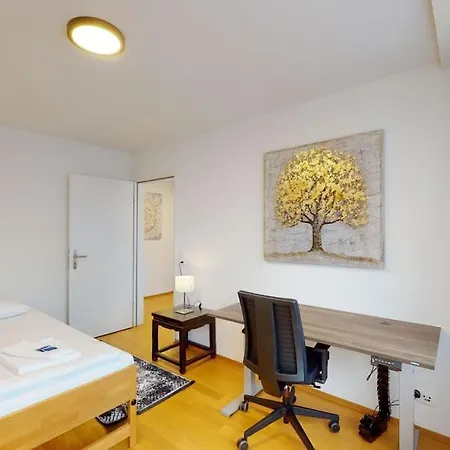 Apartment Amazing/sunny 2 Bedroom Flat In The Center