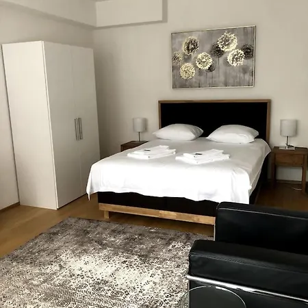Apartment 1br Flat - Center With Balcony - West3