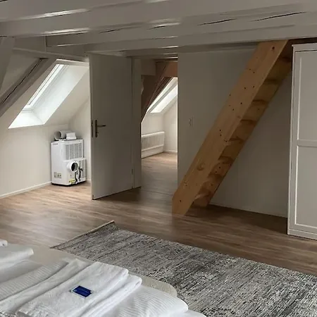 Apartment Amazing Two Bedroom Penthouse In The Centre *