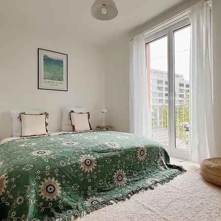 Charmantes Inmitten Zuerich-affoltern & Netflix! Apartment *