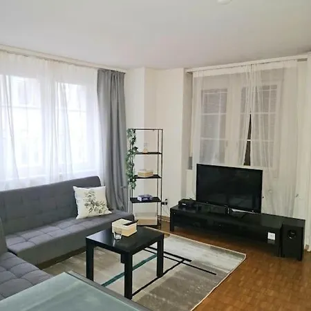 5-mins Walk To Main Station - Center Zürich