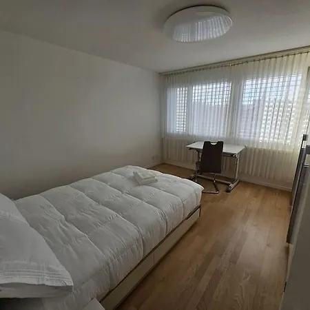 Feel Good With Forest View Apartment Zürich