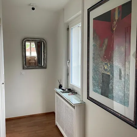 Apartment Spacious And Stylish In