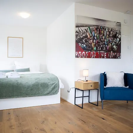 Stayy The River - Contactless Check-in Zurich