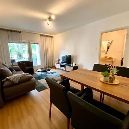 Modern Eingerichtete Stadtwohnung In Wollishofen Zurich