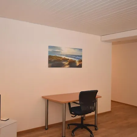 Apartment Centrally Located 2br - Color 23 Zurich