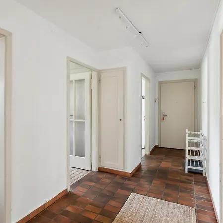 Affordable Comfort In Apartment Zurich