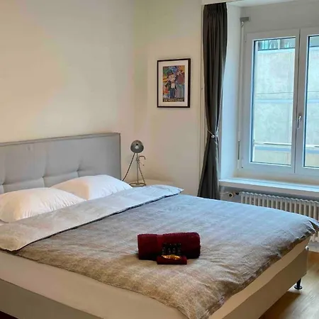 Kaya Sapphire Apartment Zurich