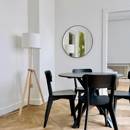 Apartment Citycentral 2 Bedroom Flat Near Main Station Zürich
