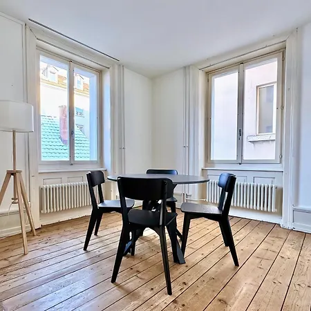 Apartment Citycentral 2 Bedroom Flat Near Main Station Zürich