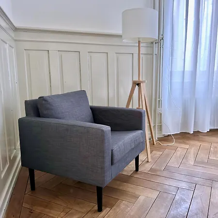 Citycentral 2 Bedroom Flat Near Main Station Zürich