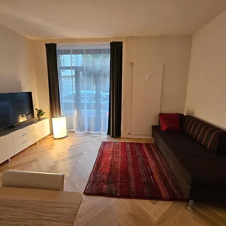 New 2 Bedroom - 15min From Paradeplatz Zürich