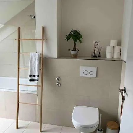 Tower Apartment *