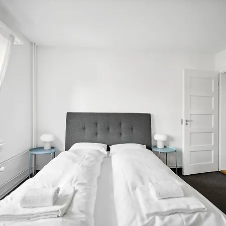 Apartment Comfortable In Oerlikon 20 Minutes Away From Airport
