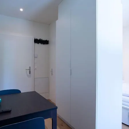 Apartment Hitrental Riesbach Zurich