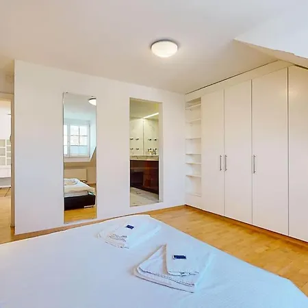 Maisonette Penthouse In Old Town - Uz10 Apartment Zürich