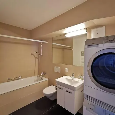 Apartment And Big 1br Flat In The Center - West 5