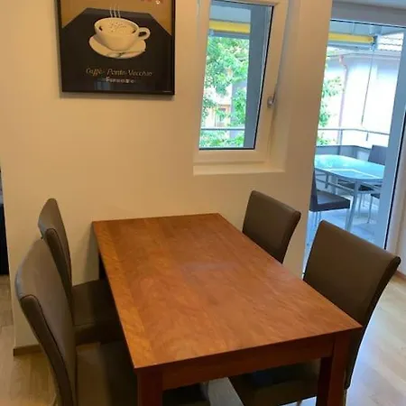 Apartment And Big 1br Flat In The Center - West 5