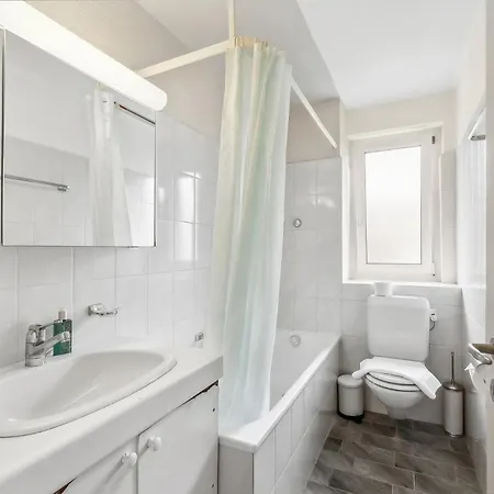 Apartment Altwiesenstrasse 144