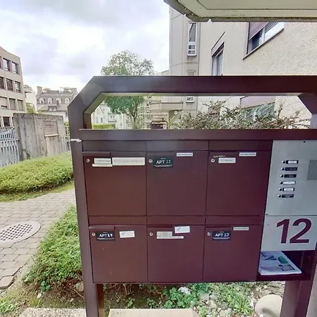 Chic 3-bedroom Near Center Zürich