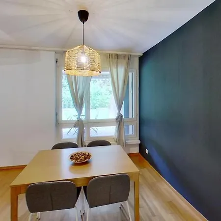 Chic 3-bedroom Near Center Zürich